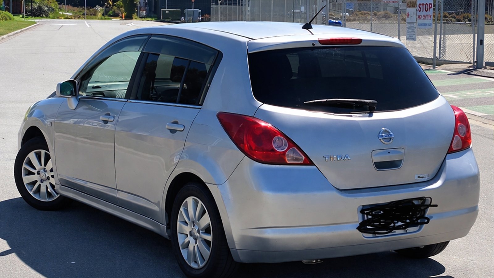 Nissan Tiida – Reliable & Budget-Friendly